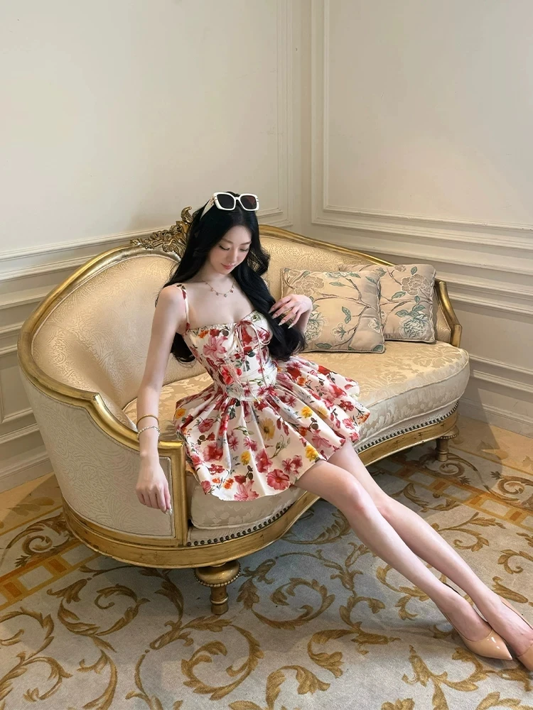 XZY plus Size Floral Print Fishbone Strapless Puffy Short Skirt Dress Women Summer Vacation Style High Waist A-Line Dress
XZY plus Size Floral Print Fishbone Strapless Puffy Short Skirt Dress Women Summer Vacation Style High Waist A-Line Dress