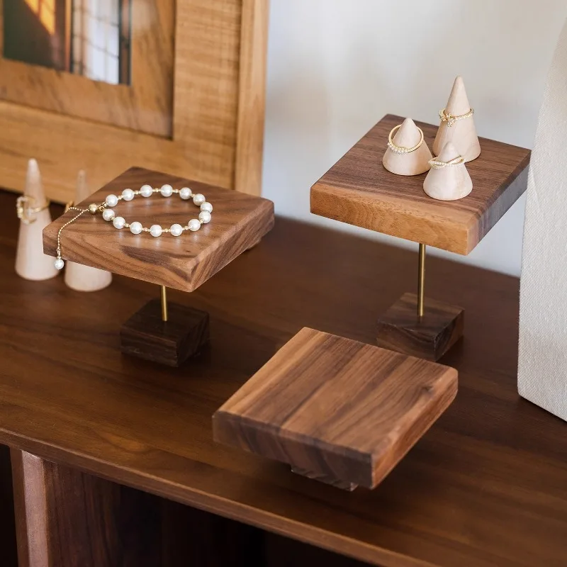 Solid Wood Jewelry Tray Luxury Retro Bracelet Storage Trays Exhibitor Counter Necklaces Display Pallet Jewellery Organizer Prop 
Solid Wood Jewelry Tray Luxury Retro Bracelet Storage Trays Exhibitor Counter Necklaces Display Pallet Jewellery Organizer Prop