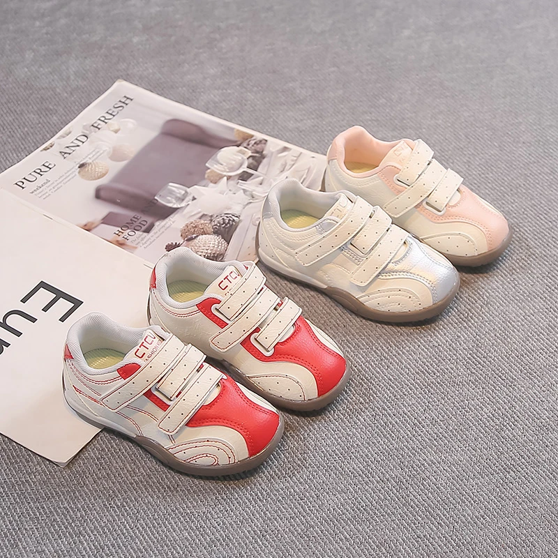 Детские теннисные кроссовки на двойной липучке, спортивная обувь для детей с мягкой подошвой, универсальные, новая модная коллекция 2026 года, для мальчиков и девочек, нескользящие
Детские теннисные кроссовки на двойной липучке, спортивная обувь для детей с мягкой подошвой, универсальные, новая модная коллекция 2026 года, для мальчиков и девочек, нескользящие