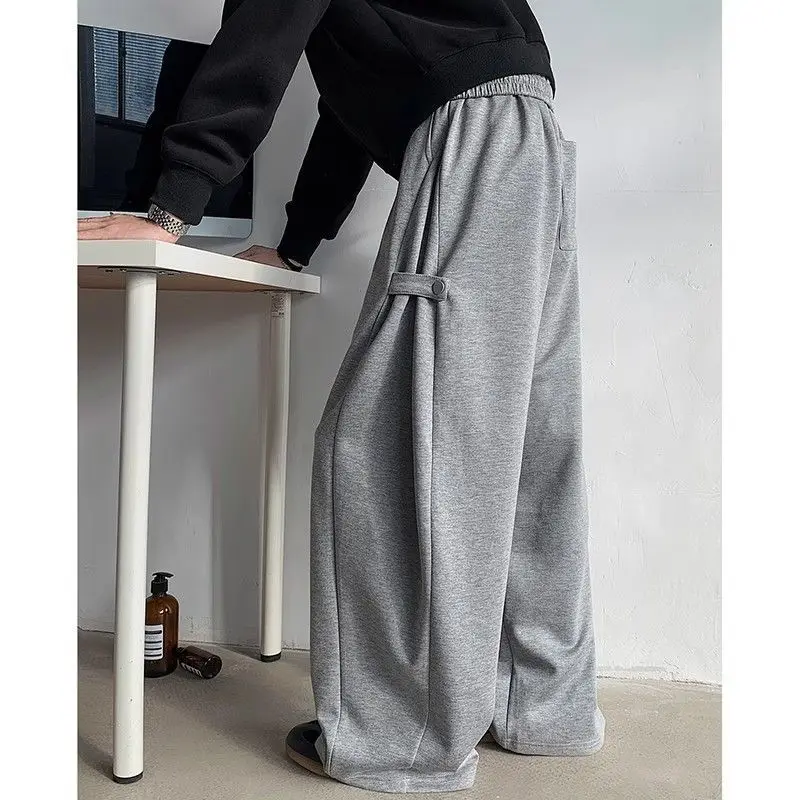Gray deconstructed cutlass sweatpants men's spring fall heavy moped pants American high street loose wide leg casual pants
Gray deconstructed cutlass sweatpants men's spring fall heavy moped pants American high street loose wide leg casual pants