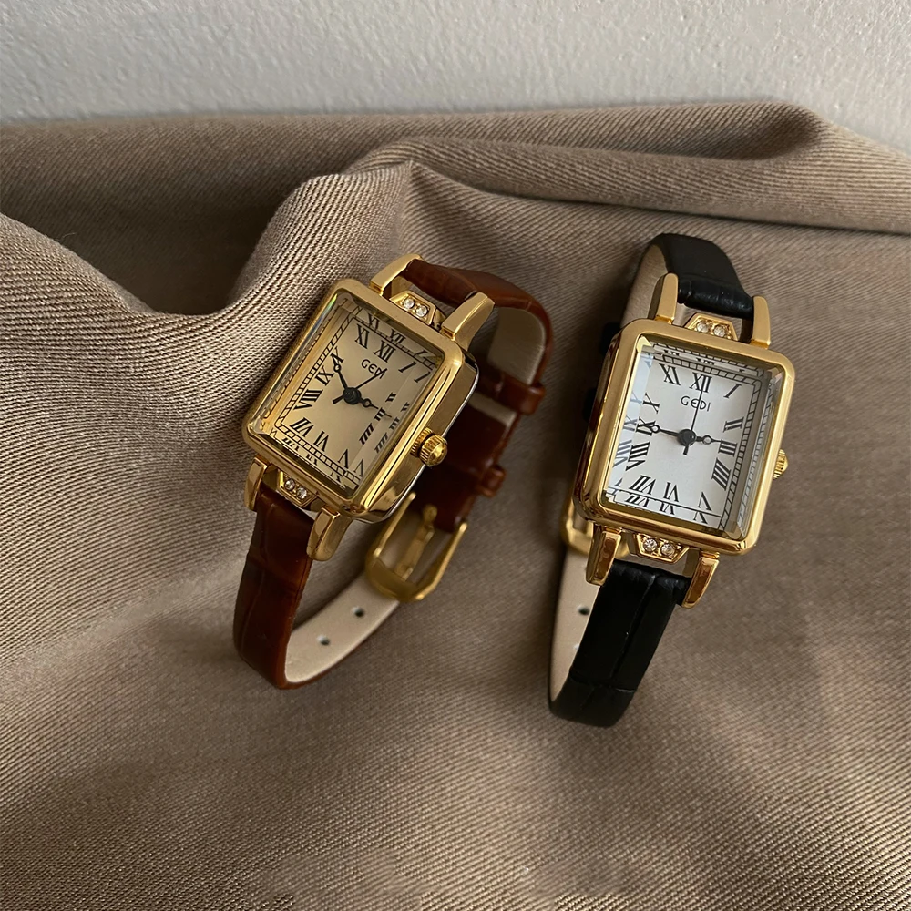 Vintage Temperament with Rheinstone dial quartz belt Watch For women's girl Lady Women's accessories
Vintage Temperament with Rheinstone dial quartz belt Watch For women's girl Lady Women's accessories