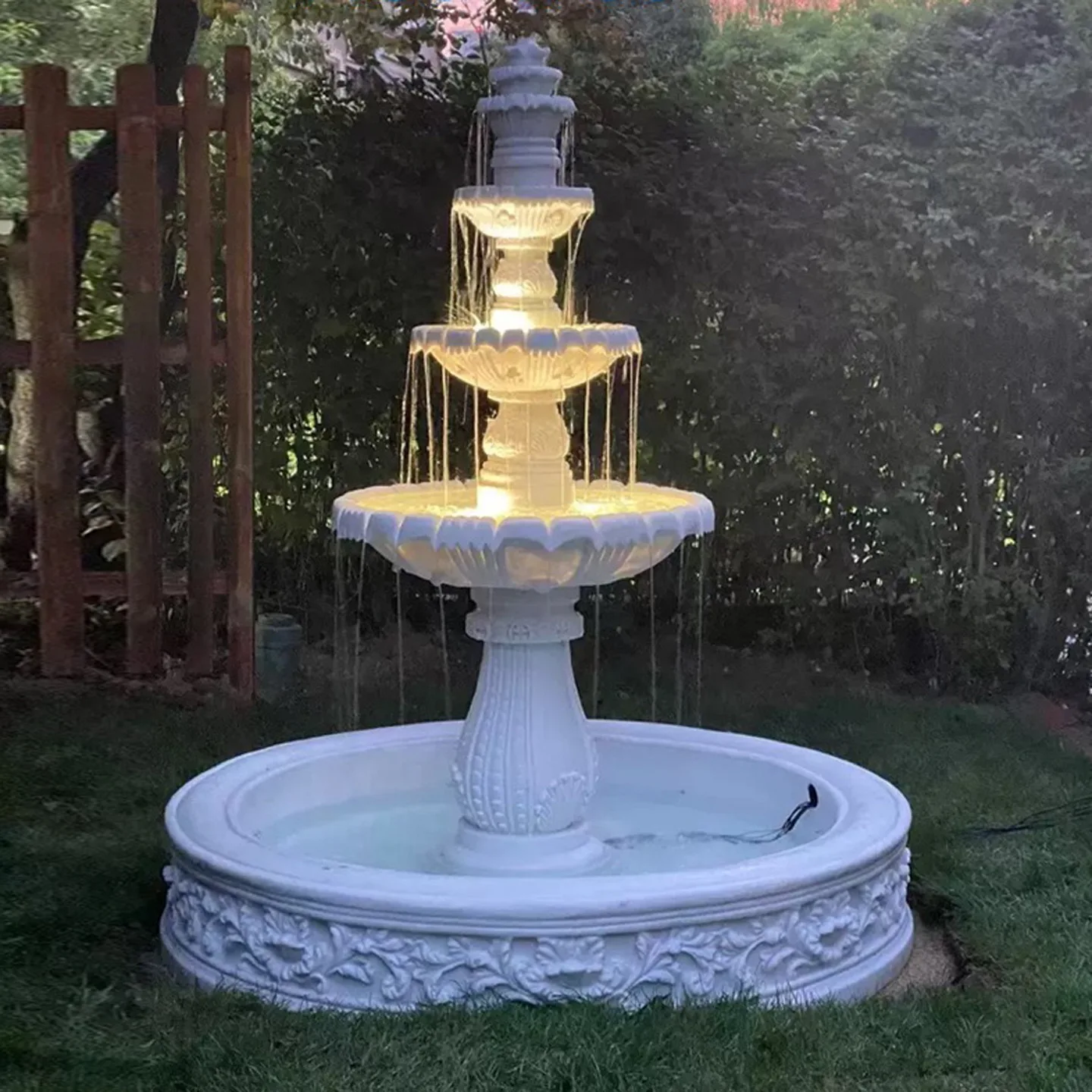 European garden fountain wishing pool flowing water ornament villa outdoor courtyard decoration landscape pool wedding
European garden fountain wishing pool flowing water ornament villa outdoor courtyard decoration landscape pool wedding