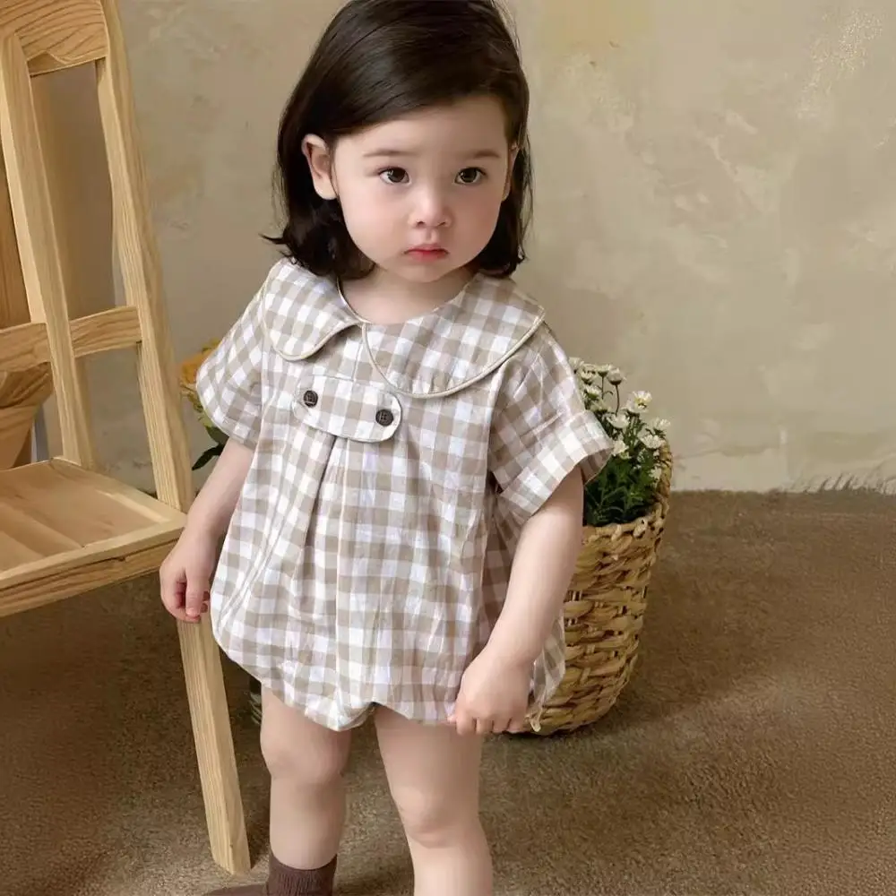 2024 Plaid Girls Romper Baby Girl Short Sleeve Clothes Summer Newborn Clothing Girly Things Cotton Boutique Clothing Bodysuit
2024 Plaid Girls Romper Baby Girl Short Sleeve Clothes Summer Newborn Clothing Girly Things Cotton Boutique Clothing Bodysuit