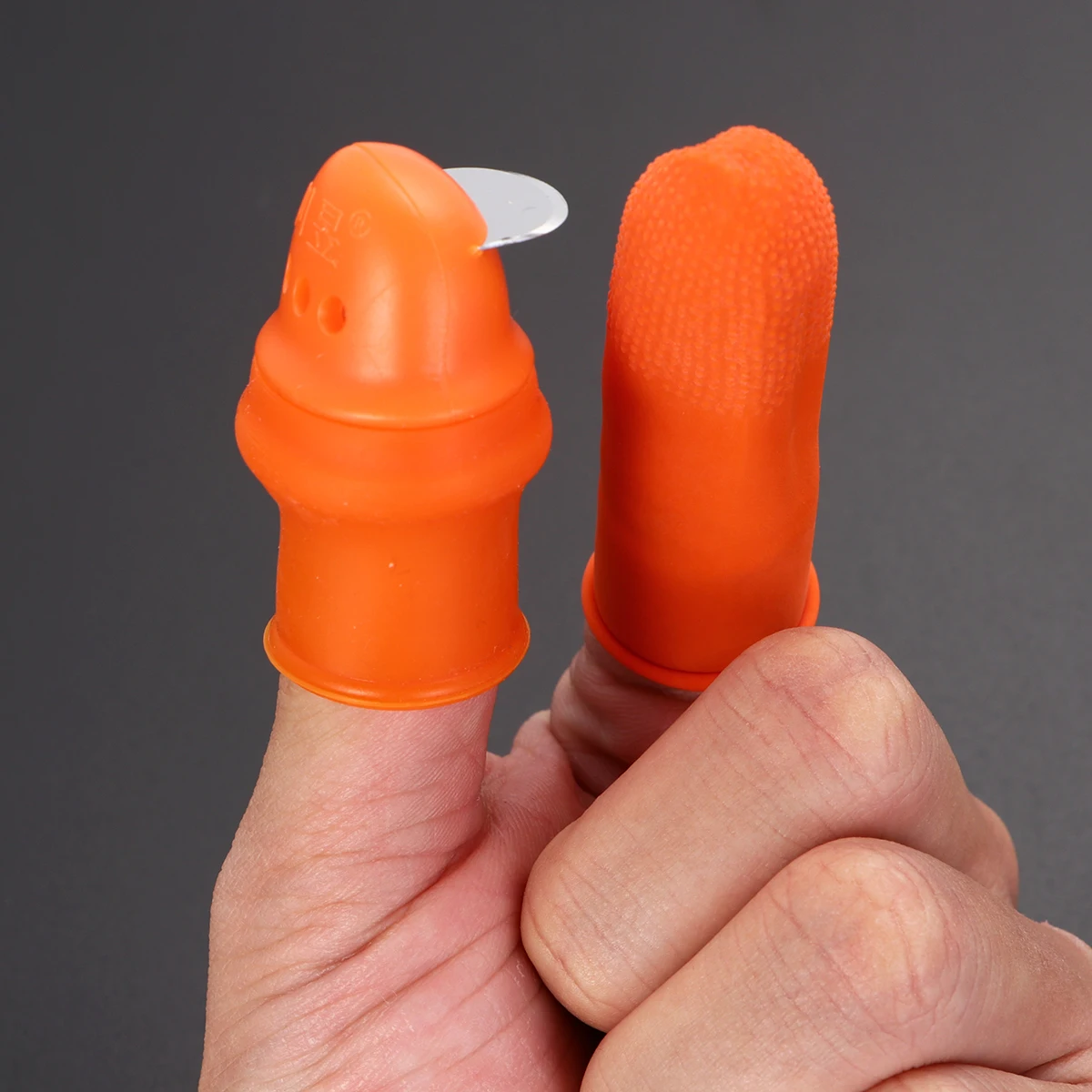 1pc Silicone Thumb Separator Gardening Gloves Harvesting Pruning Tools Arc Design Durable Labor Saving Fit For Vegetables Fruits
1pc Silicone Thumb Separator Gardening Gloves Harvesting Pruning Tools Arc Design Durable Labor Saving Fit For Vegetables Fruits