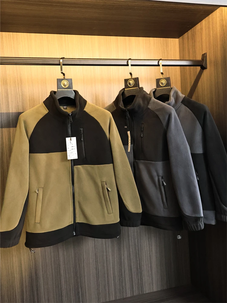 Retro American Color Blo Orlon Men's Casual Stand Collar Patch ket Fce Jaet Thiened Autumn Winter Coat
Retro American Color Blo Orlon Men's Casual Stand Collar Patch ket Fce Jaet Thiened Autumn Winter Coat