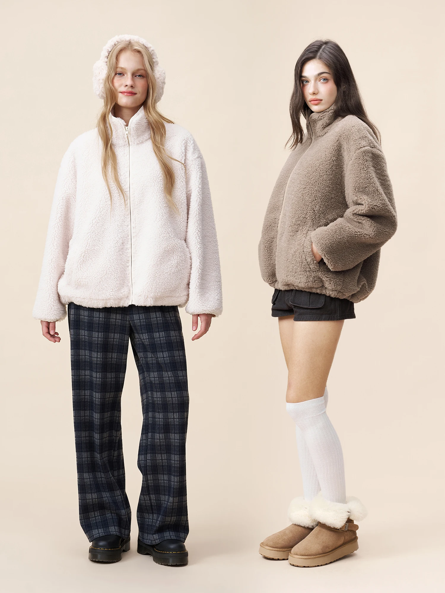 Yescci Autumn Winter Thiened Pure Color Lamb Fur Jaet Women's Stand Fit ort Outerwear Long Sve Zipper Closure
Yescci Autumn Winter Thiened Pure Color Lamb Fur Jaet Women's Stand Fit ort Outerwear Long Sve Zipper Closure