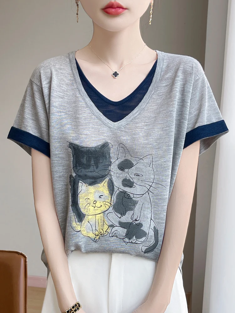 2025 New Large Size Summer Short Sleeves Double V- Collar T-Shirt Women's High Grade T-Shirt Fashion Comfortable Leisure T-Shirt
2025 New Large Size Summer Short Sleeves Double V- Collar T-Shirt Women's High Grade T-Shirt Fashion Comfortable Leisure T-Shirt