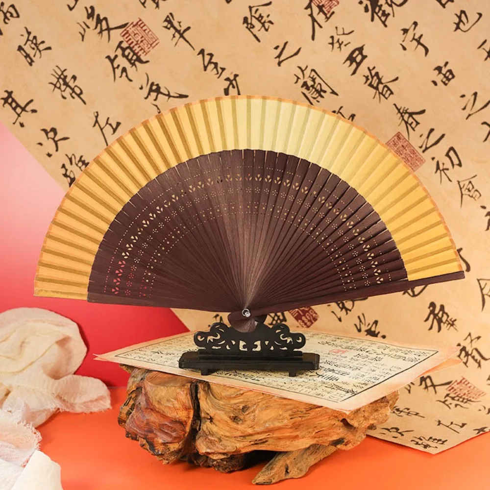 Portable Ancient Cherry Blossoms Folding Fan Bamboo Rib Japanese Style Cheongsam Fan Handheld Retro Dance Hand Fan Gift
Portable Ancient Cherry Blossoms Folding Fan Bamboo Rib Japanese Style Cheongsam Fan Handheld Retro Dance Hand Fan Gift