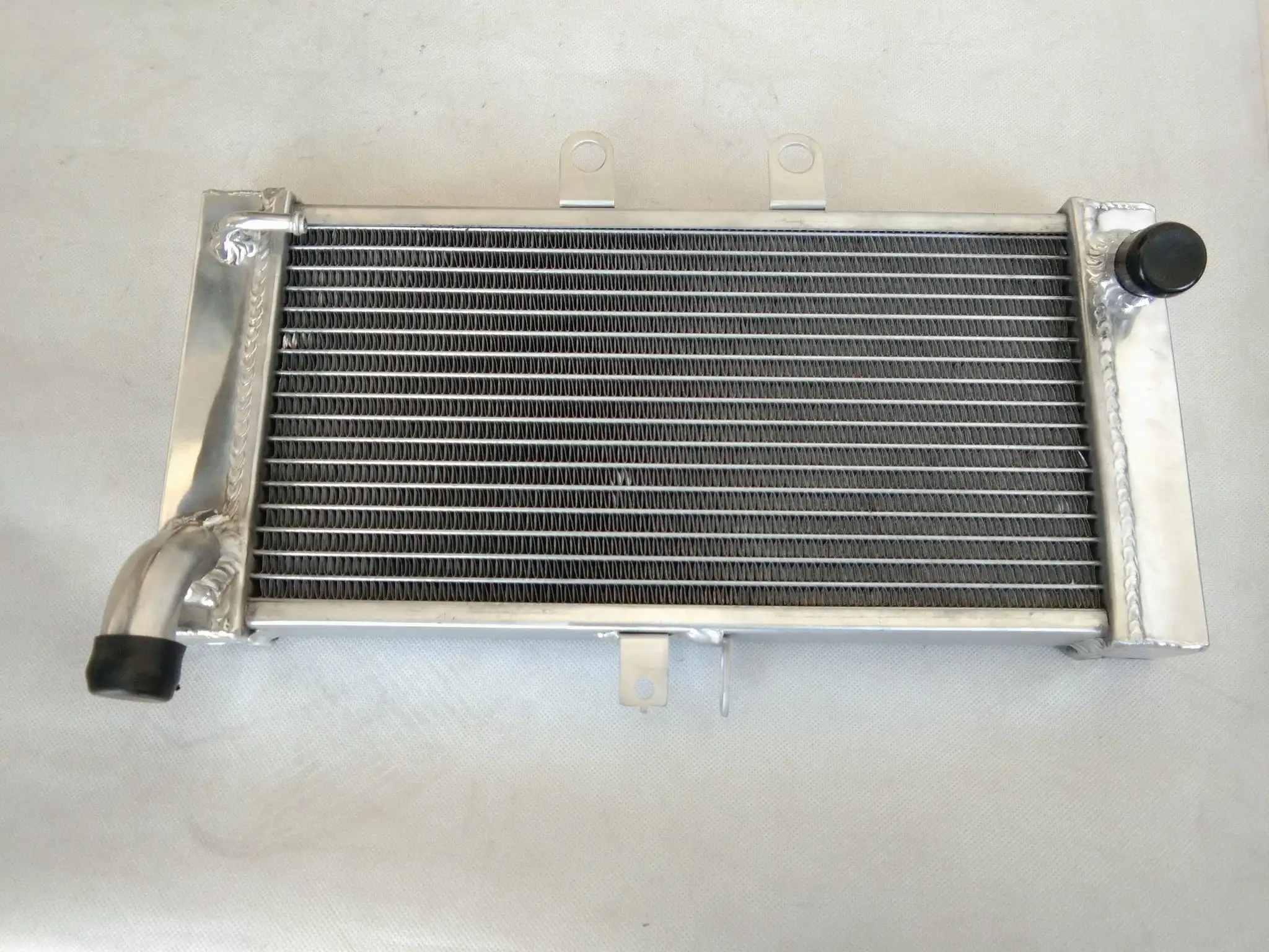 Aluminum Radiator for Suzuki GSF1250 Bandit ABS 2007-2014 GSX650F 2008-2016 2009 2010 2011 2012 2013 2014 2015
Aluminum Radiator for Suzuki GSF1250 Bandit ABS 2007-2014 GSX650F 2008-2016 2009 2010 2011 2012 2013 2014 2015