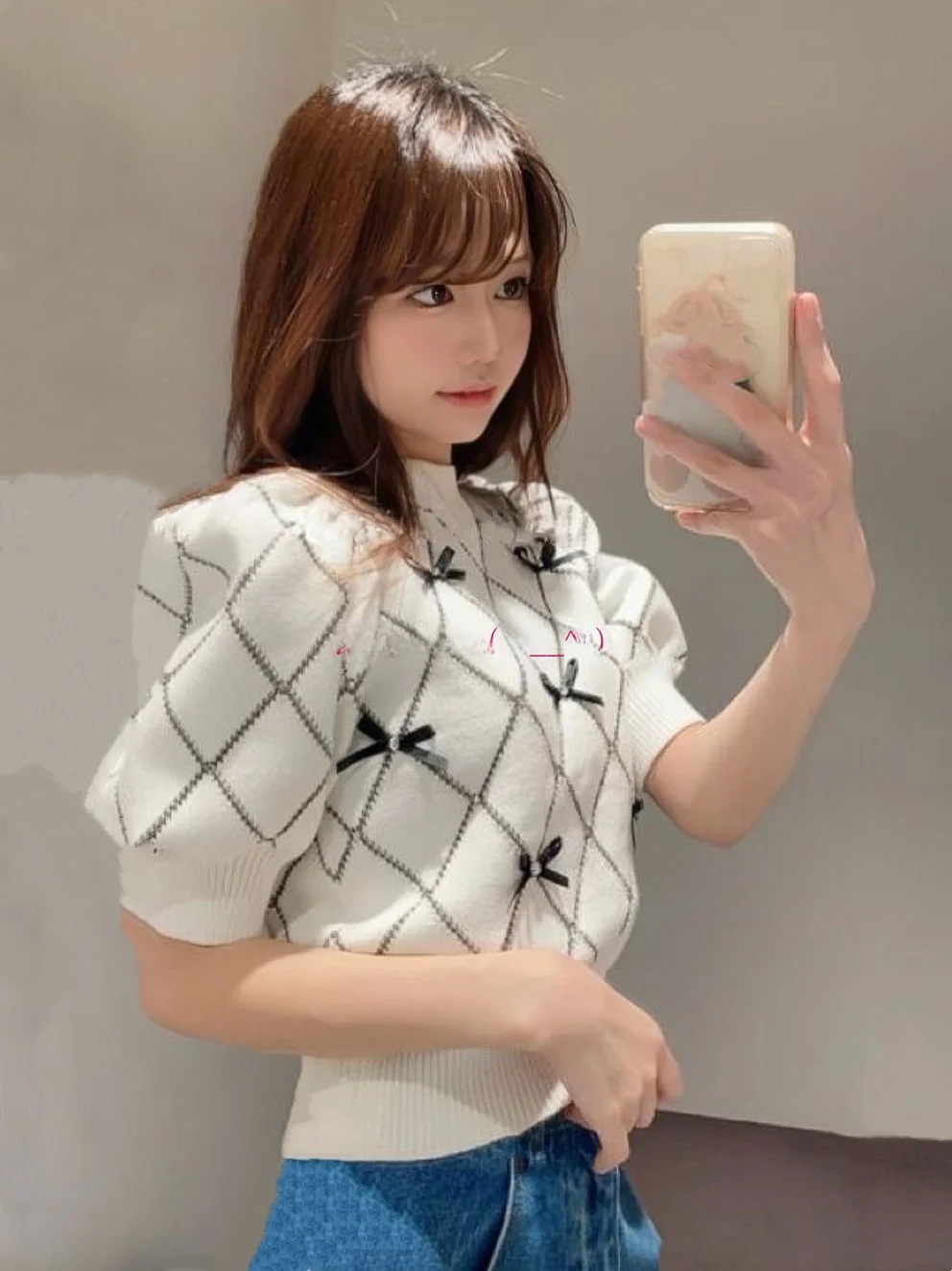 Sweet Knot round Neck Bubble Sleeve Knitted Sweater Grid Pattern Base Layer Top Women's Fashion Japanese Style
Sweet Knot round Neck Bubble Sleeve Knitted Sweater Grid Pattern Base Layer Top Women's Fashion Japanese Style