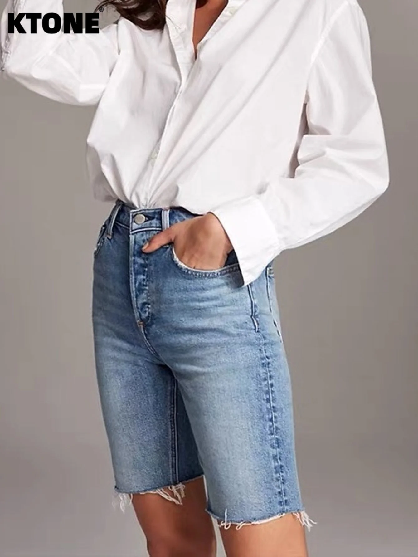 Vintage Jeans Unisex Blue Slim Denim Shorts Solid Color Drip For Dating No accessories or belts included
Vintage Jeans Unisex Blue Slim Denim Shorts Solid Color Drip For Dating No accessories or belts included