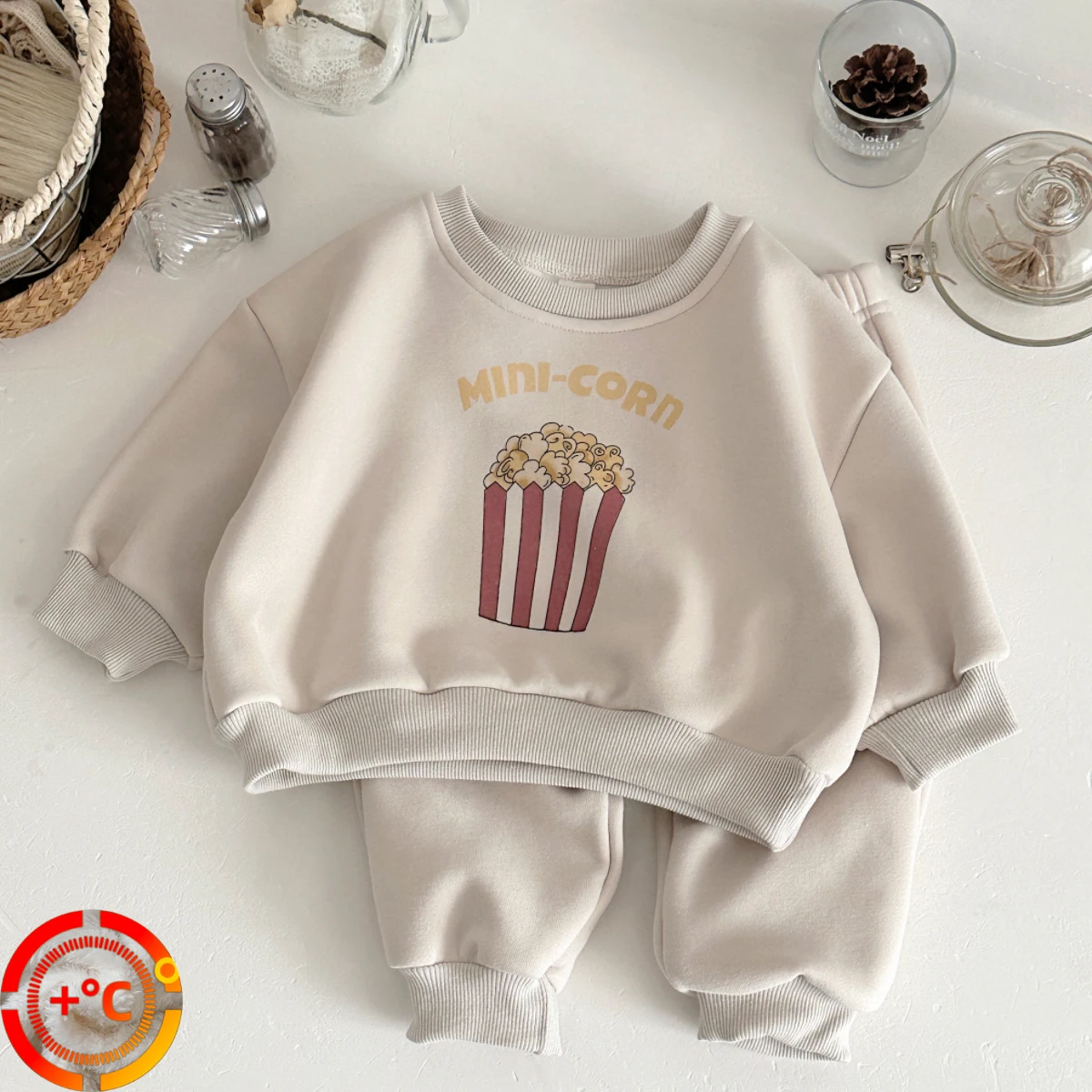 Baby Girl Хлопок узор печать O-образным вырезом толстовка + простые штаны набор новорожденные мальчики осень зима комплект из двух частей
Baby Girl Хлопок узор печать O-образным вырезом толстовка + простые штаны набор новорожденные мальчики осень зима комплект из двух частей