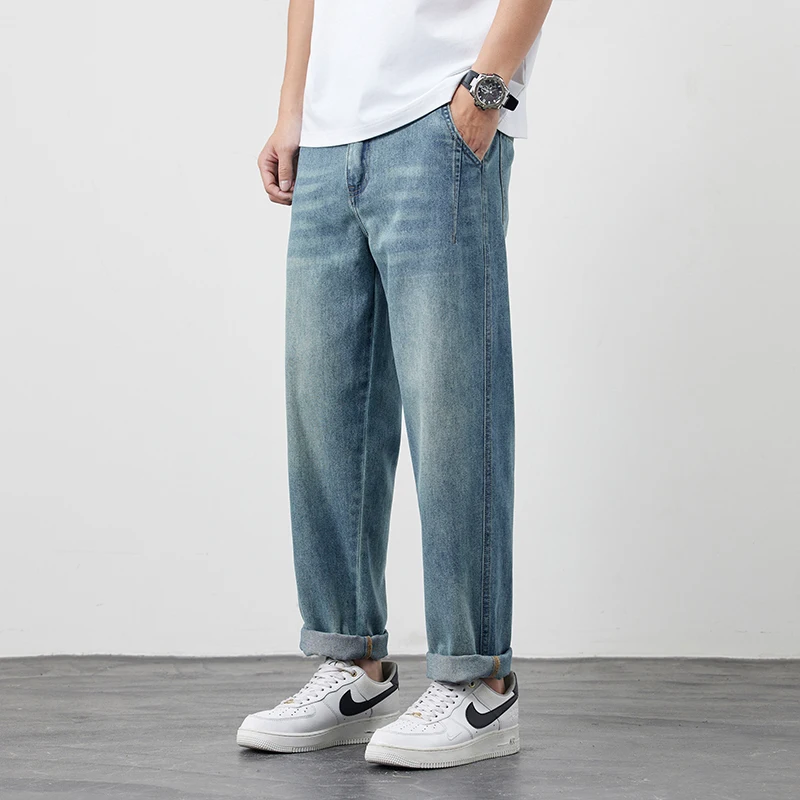 2025 New Summer Thin Soft Lyocell Fabric Jeans Men Loose Straight Wide Leg Pants Drawstring Elastic Waist Casual Trousers Plus S
2025 New Summer Thin Soft Lyocell Fabric Jeans Men Loose Straight Wide Leg Pants Drawstring Elastic Waist Casual Trousers Plus S