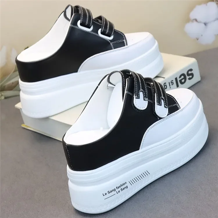 Slippers Women Summer Platform Cover Toe Flat Shoes Female Med Loafers Pantofle Luxury Slides On A Wedge 2025 Designer Fabric
Slippers Women Summer Platform Cover Toe Flat Shoes Female Med Loafers Pantofle Luxury Slides On A Wedge 2025 Designer Fabric