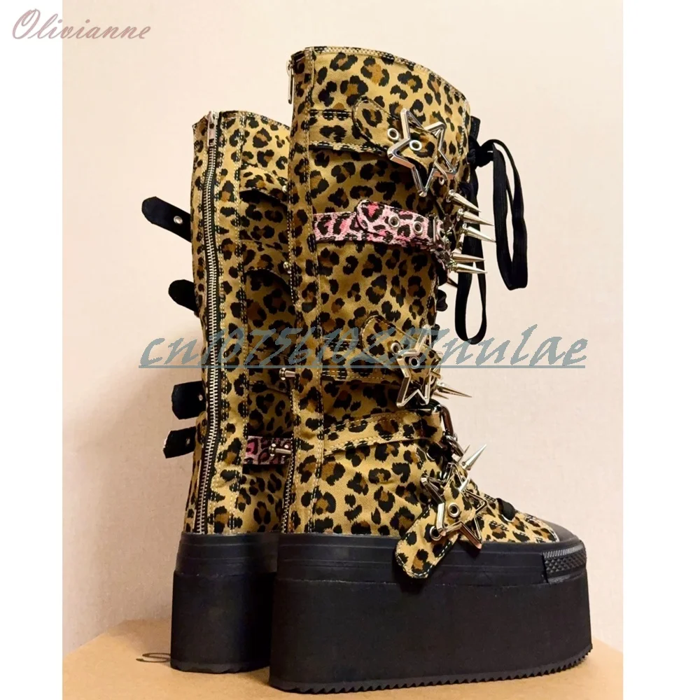 Leopaed Print Star Buckle Strap Mid Calf Boots Round Toe Metal Rivets Front Lace-up Fashion Party 2025 Women Shoes Para Mujere
Leopaed Print Star Buckle Strap Mid Calf Boots Round Toe Metal Rivets Front Lace-up Fashion Party 2025 Women Shoes Para Mujere