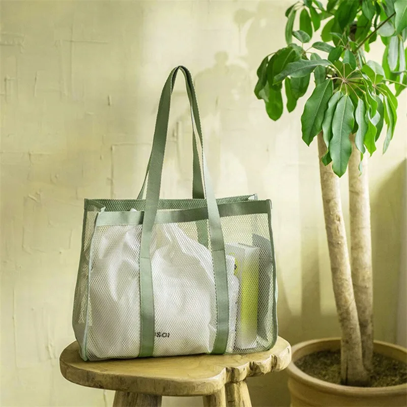 Mesh Beach Bag Small Fresh One Shoulder Hollow Out Sand Net Beach Bag Leaky Bath Bag Mesh Portable Make-Up Travel Storage Bag
Mesh Beach Bag Small Fresh One Shoulder Hollow Out Sand Net Beach Bag Leaky Bath Bag Mesh Portable Make-Up Travel Storage Bag