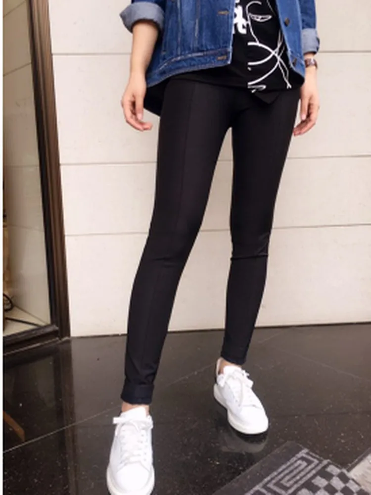 Женские модные эластичные леггинсы с высокой талией, тонкие, повседневные, для йоги, укороченные брюки-карандаш, облегающие фигуру
Женские модные эластичные леггинсы с высокой талией, тонкие, повседневные, для йоги, укороченные брюки-карандаш, облегающие фигуру