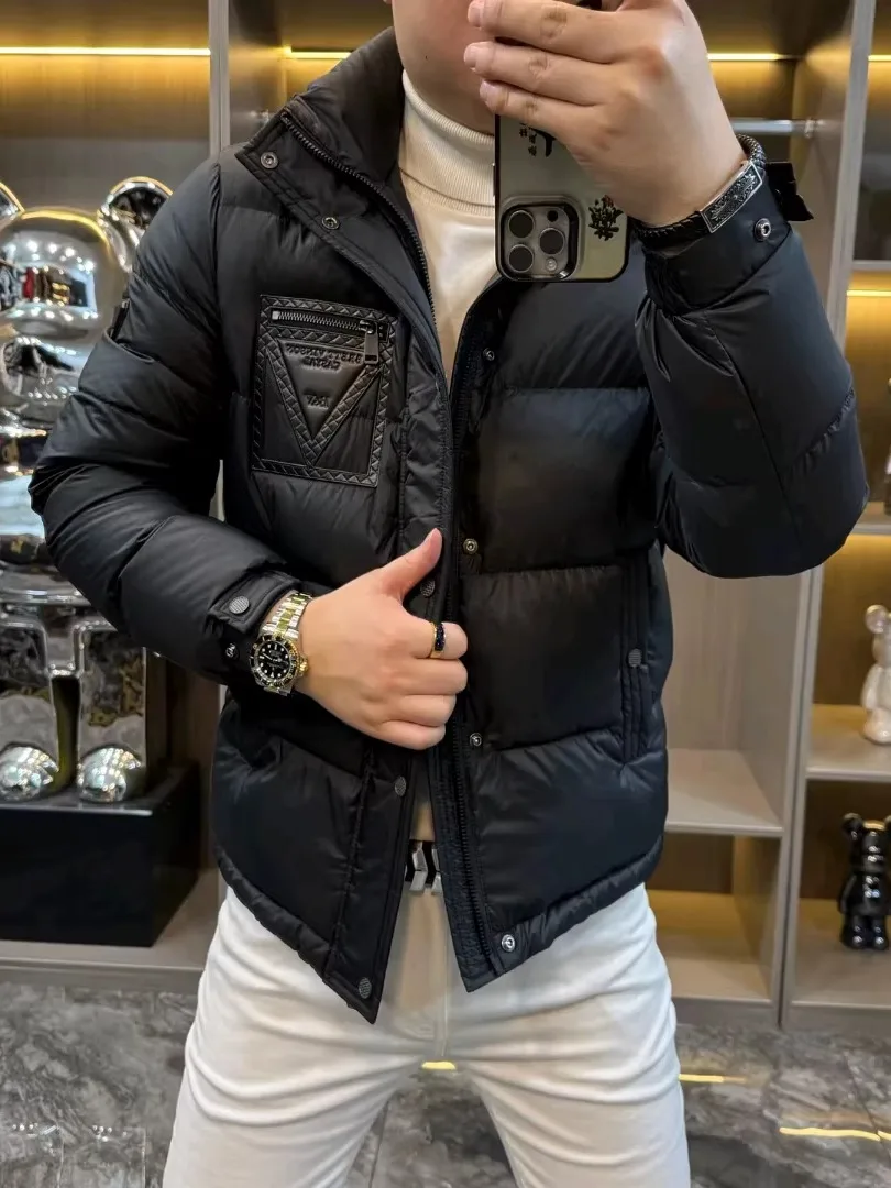 Мужская зимняя куртка-пуховик высокого качества, Новое поступление, теплое стеганое пальто с капюшоном, повседневное пальто со стойкой, длинное свековое пальто на молнии...
Мужская зимняя куртка-пуховик высокого качества, Новое поступление, теплое стеганое пальто с капюшоном, повседневное пальто со стойкой, длинное свековое пальто на молнии...