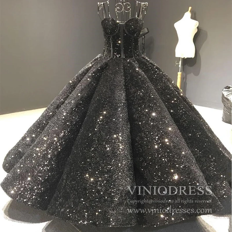 Роскошное зеленое платье принцессы Quinceanera с открытыми плечами Сверкающее платье с 3 цветами аппликациями кристаллами 15 лет для выпускного вечера
Роскошное зеленое платье принцессы Quinceanera с открытыми плечами Сверкающее платье с 3 цветами аппликациями кристаллами 15 лет для выпускного вечера