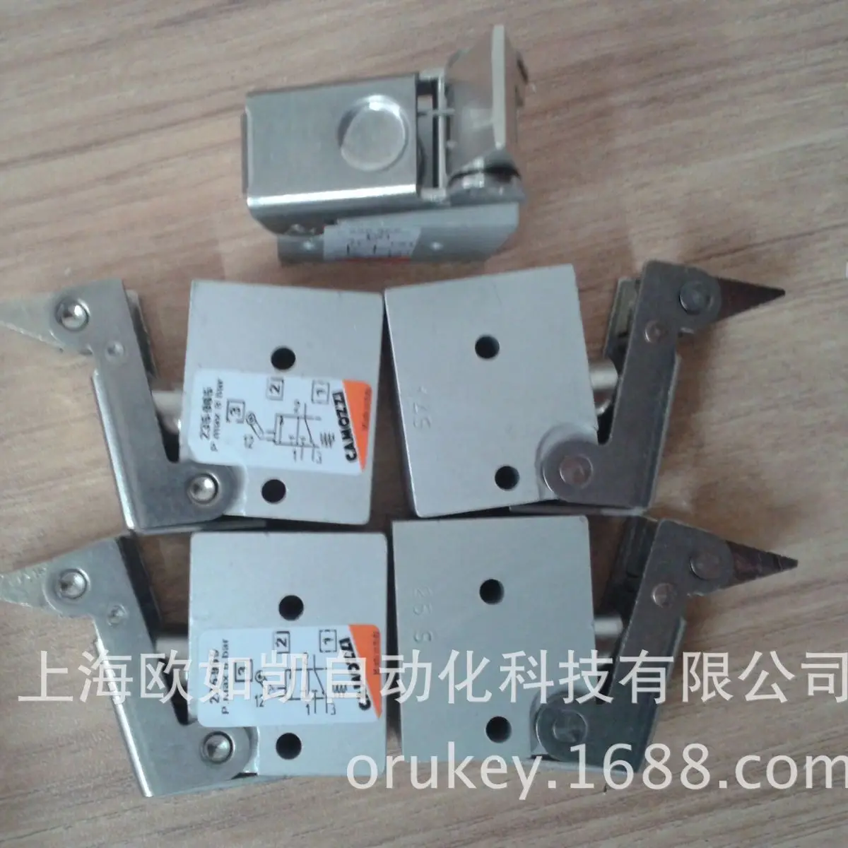 2026 CAMOZZI Kangmaosheng (Kangmaosheng) 2 series machine control valve 234-945
2026 CAMOZZI Kangmaosheng (Kangmaosheng) 2 series machine control valve 234-945