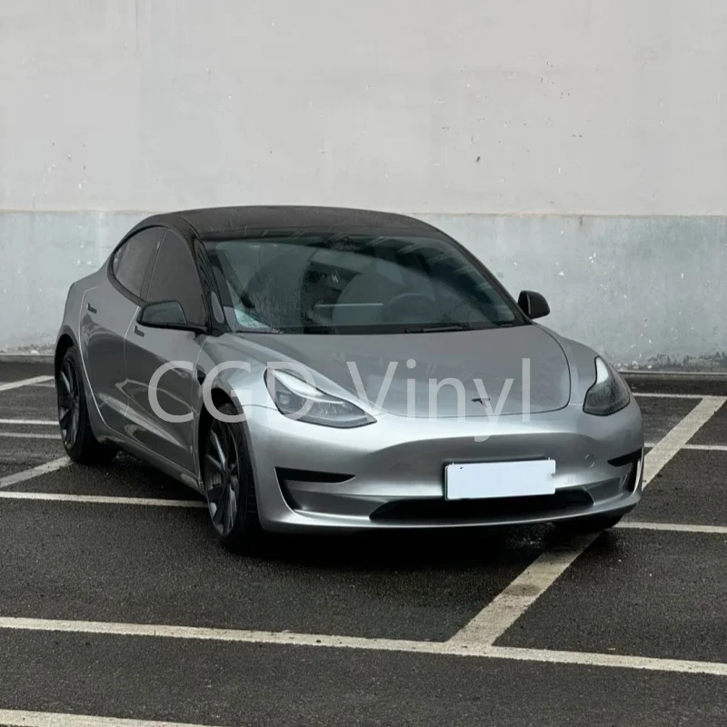 Высококачественная глянцевая виниловая пленка GT Silver Виниловая пленка для автомобильной пластиковой пленки
Высококачественная глянцевая виниловая пленка GT Silver Виниловая пленка для автомобильной пластиковой пленки