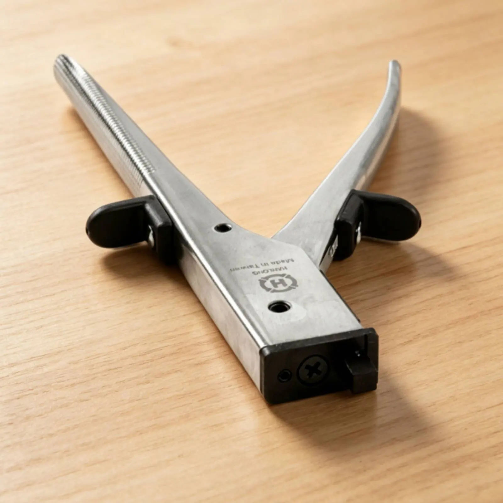 Flush Cut Fret Cutter Less Filing Guitar Fret Cutting Pliers Musical Instrument Tool Rubber-Coated Handles for Luthiers
Flush Cut Fret Cutter Less Filing Guitar Fret Cutting Pliers Musical Instrument Tool Rubber-Coated Handles for Luthiers