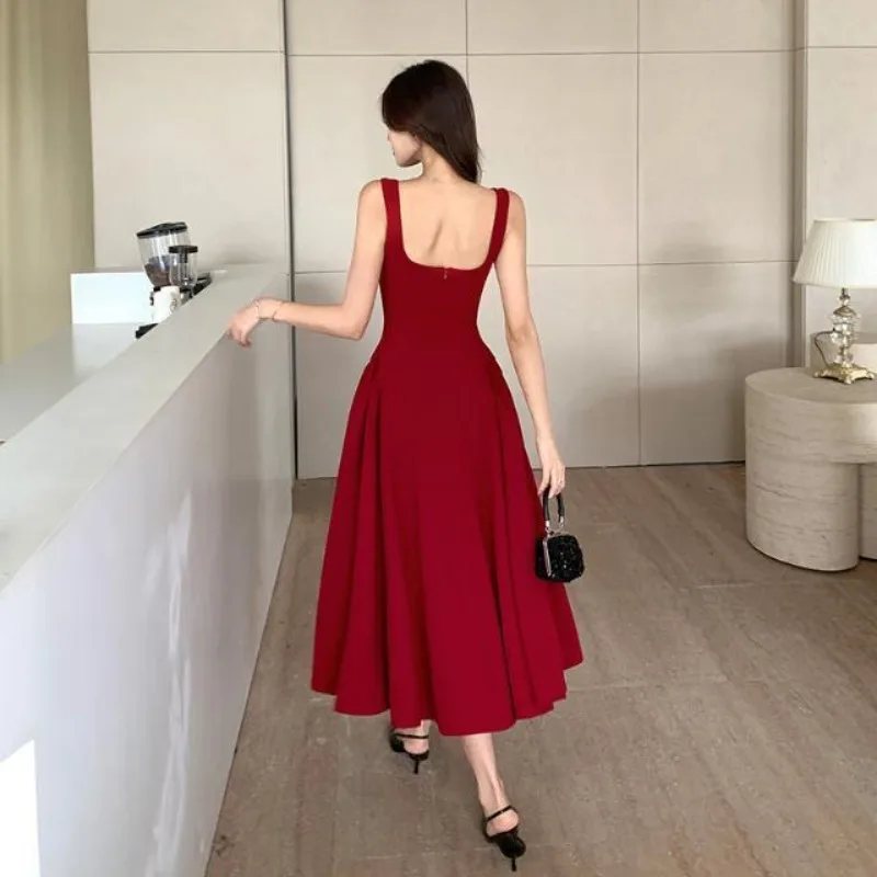 2025 Summer New Women Graceful Retro Lucky Red Slim Dress Lady Vintage Square Collar Sling Dresses Dinner Party Sleeveless Gown
2025 Summer New Women Graceful Retro Lucky Red Slim Dress Lady Vintage Square Collar Sling Dresses Dinner Party Sleeveless Gown