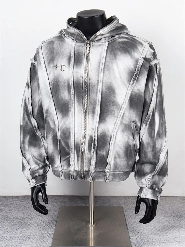 Толстовка-худи Heavyweight с винтажным камуфляжным принтом, эффектом спрей-покраски и маскированным глазом собаки, на молнии, в уличном стиле.
Толстовка-худи Heavyweight с винтажным камуфляжным принтом, эффектом спрей-покраски и маскированным глазом собаки, на молнии, в уличном стиле.