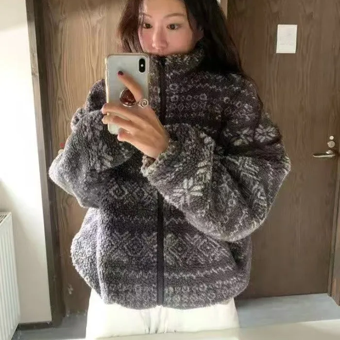 Women's Cotton Jaet Stand Collar Fair Isle Embroidery Chic Winter New Design Retro Lamb Lamb Upper Apparel Commute Sle
Women's Cotton Jaet Stand Collar Fair Isle Embroidery Chic Winter New Design Retro Lamb Lamb Upper Apparel Commute Sle