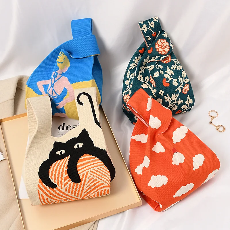 Large Capacity Knitted Tote Bag Women's Contrast Color Handbag Portable Storage Bag for Outing Soft Polyester Material Bucket...
Large Capacity Knitted Tote Bag Women's Contrast Color Handbag Portable Storage Bag for Outing Soft Polyester Material Bucket...