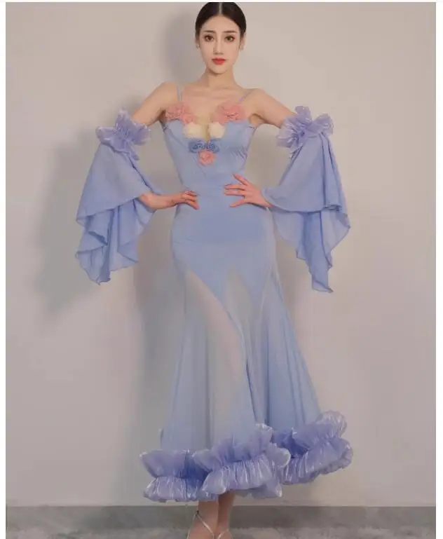 Blue Flower Modern Dance Skirt, Women's Ballroom Competition Modern Dance Set
Blue Flower Modern Dance Skirt, Women's Ballroom Competition Modern Dance Set