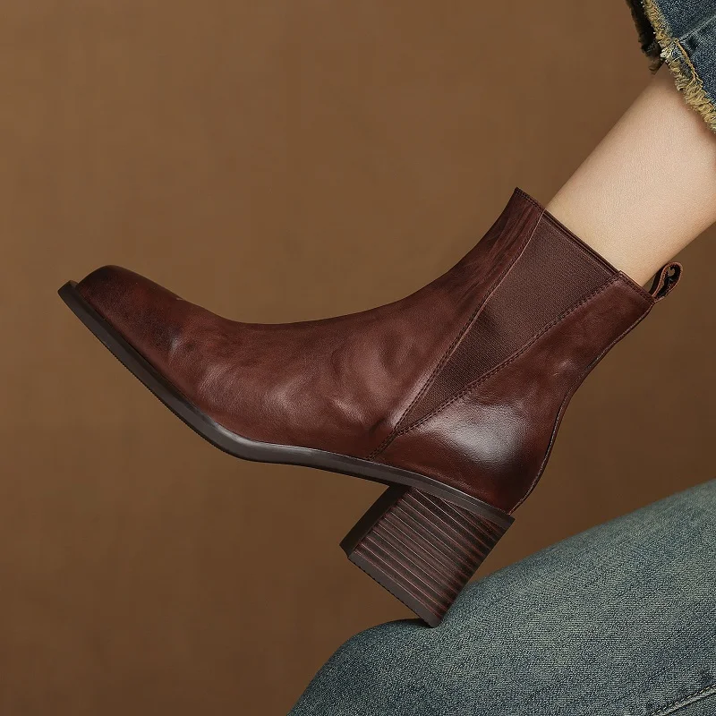 Woman Sheepskin Ankle Boots Round Toe Rivets Ankle Boots Back Zipeprs Shoes Thick Heeled Short Boots Spring Autumn Winter Botas
Woman Sheepskin Ankle Boots Round Toe Rivets Ankle Boots Back Zipeprs Shoes Thick Heeled Short Boots Spring Autumn Winter Botas