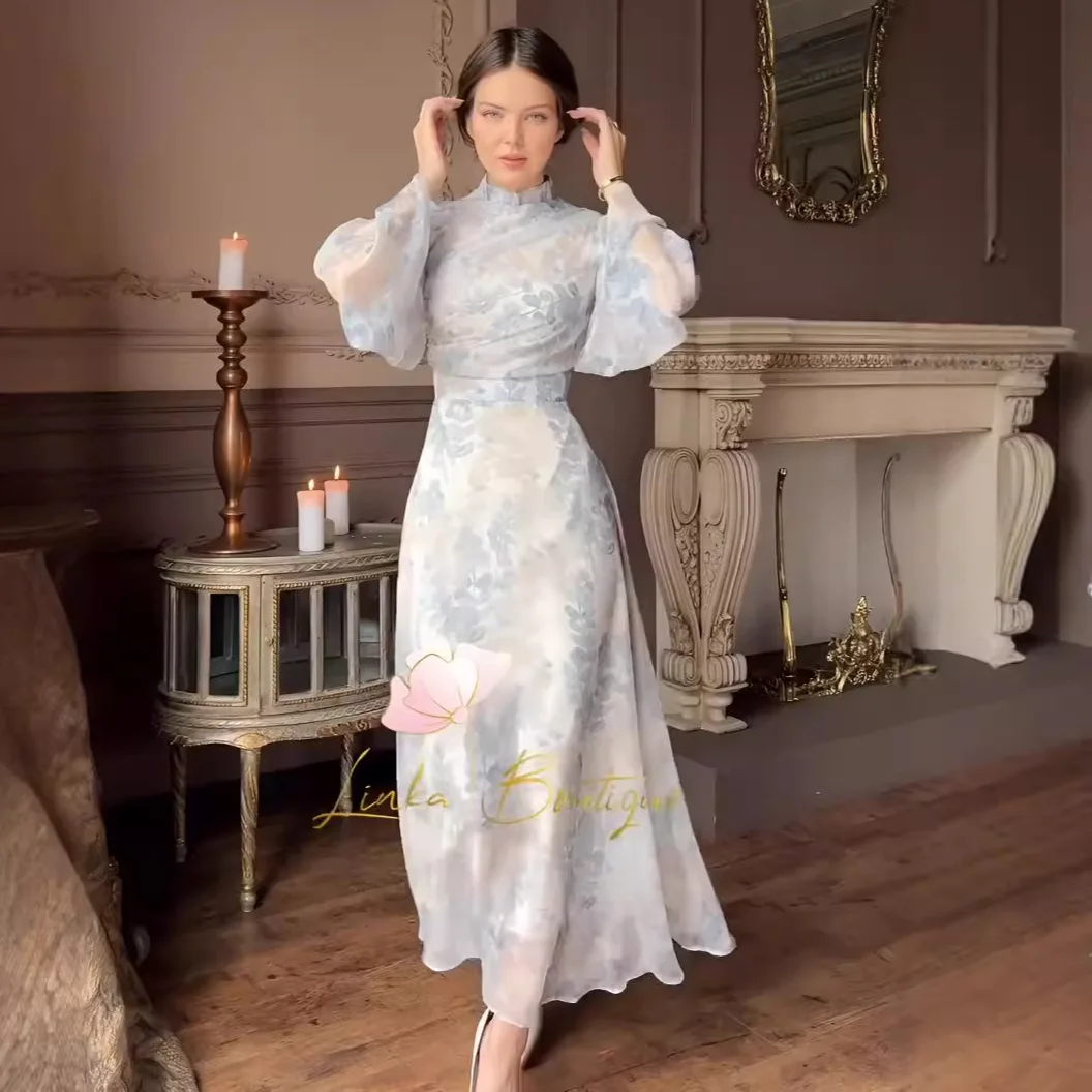 Elegant slim-fit dress women's 2025 new flared sleeve waist lace-up dress
Elegant slim-fit dress women's 2025 new flared sleeve waist lace-up dress