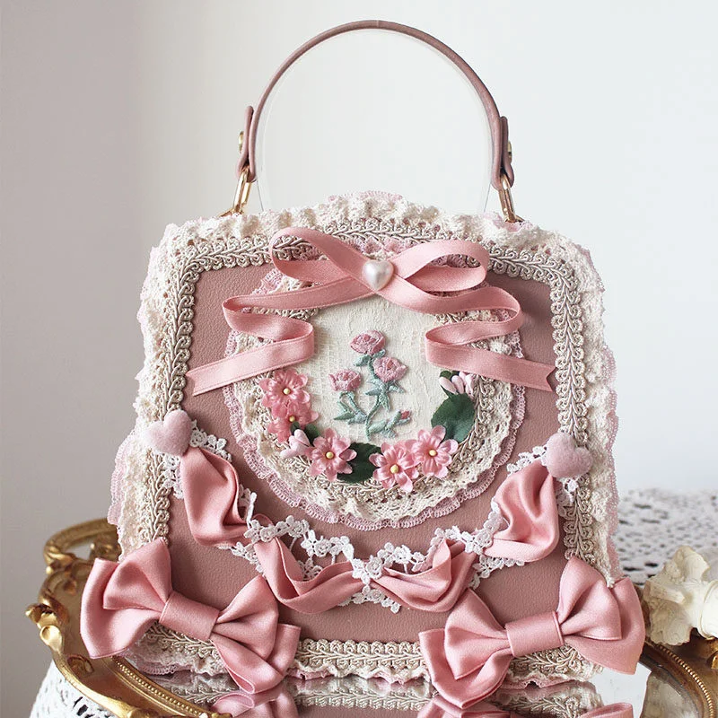 Lace Handbag Female Student Crossbody Bag Travel Portable Commuter Embroidery Large Capacity Storage Bag Photography Supplies
Lace Handbag Female Student Crossbody Bag Travel Portable Commuter Embroidery Large Capacity Storage Bag Photography Supplies