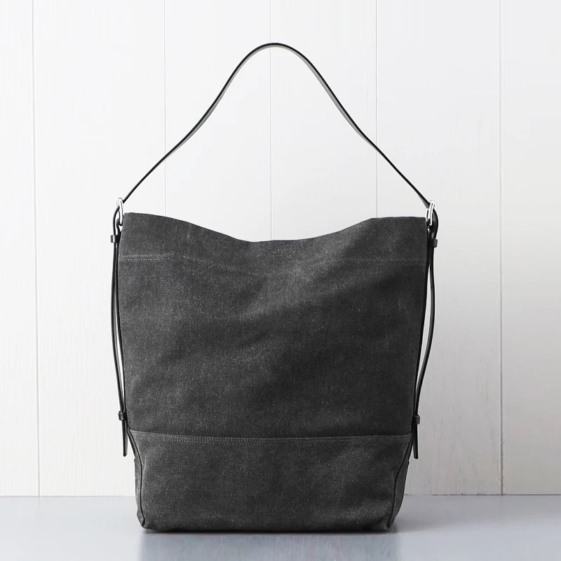 Casual Large Capacity Canvas Tote Bags For Women Luxury Designer Handbags And Purses 2025 New In Genuine Leather Strap Shoulder
Casual Large Capacity Canvas Tote Bags For Women Luxury Designer Handbags And Purses 2025 New In Genuine Leather Strap Shoulder