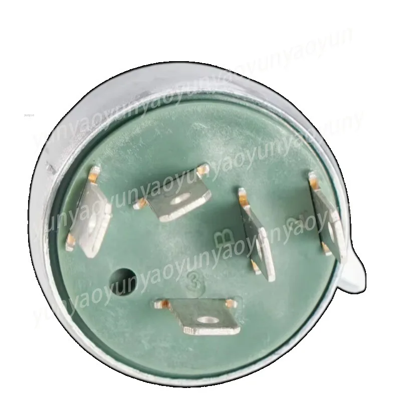 Aftermarket RE43497 3-Gear Light Switch for Agricultural Machinery Fits Tractor Models 9120 9230 9330
Aftermarket RE43497 3-Gear Light Switch for Agricultural Machinery Fits Tractor Models 9120 9230 9330