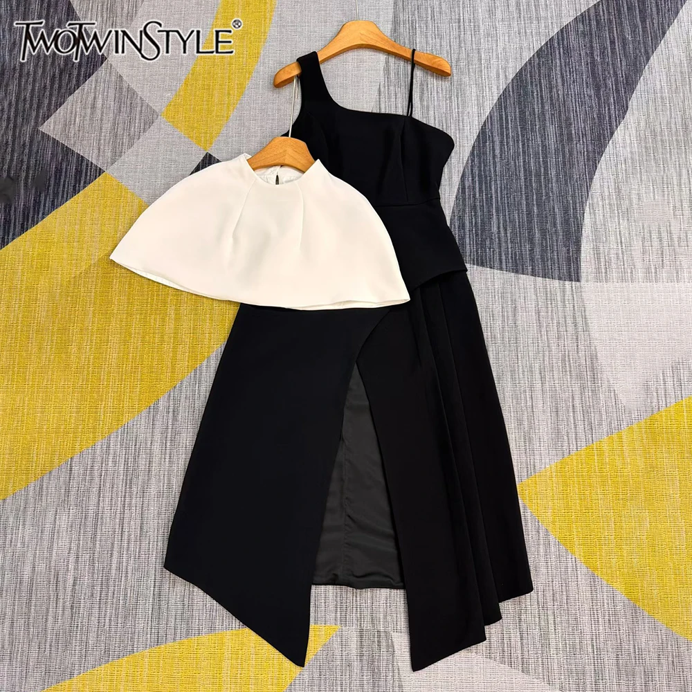 TWOTWINSTYLE Formal Elegant Black Mid Dress with White Cape for Women Square Collar Irregular Skirt for Evening Party KDR510974
TWOTWINSTYLE Formal Elegant Black Mid Dress with White Cape for Women Square Collar Irregular Skirt for Evening Party KDR510974