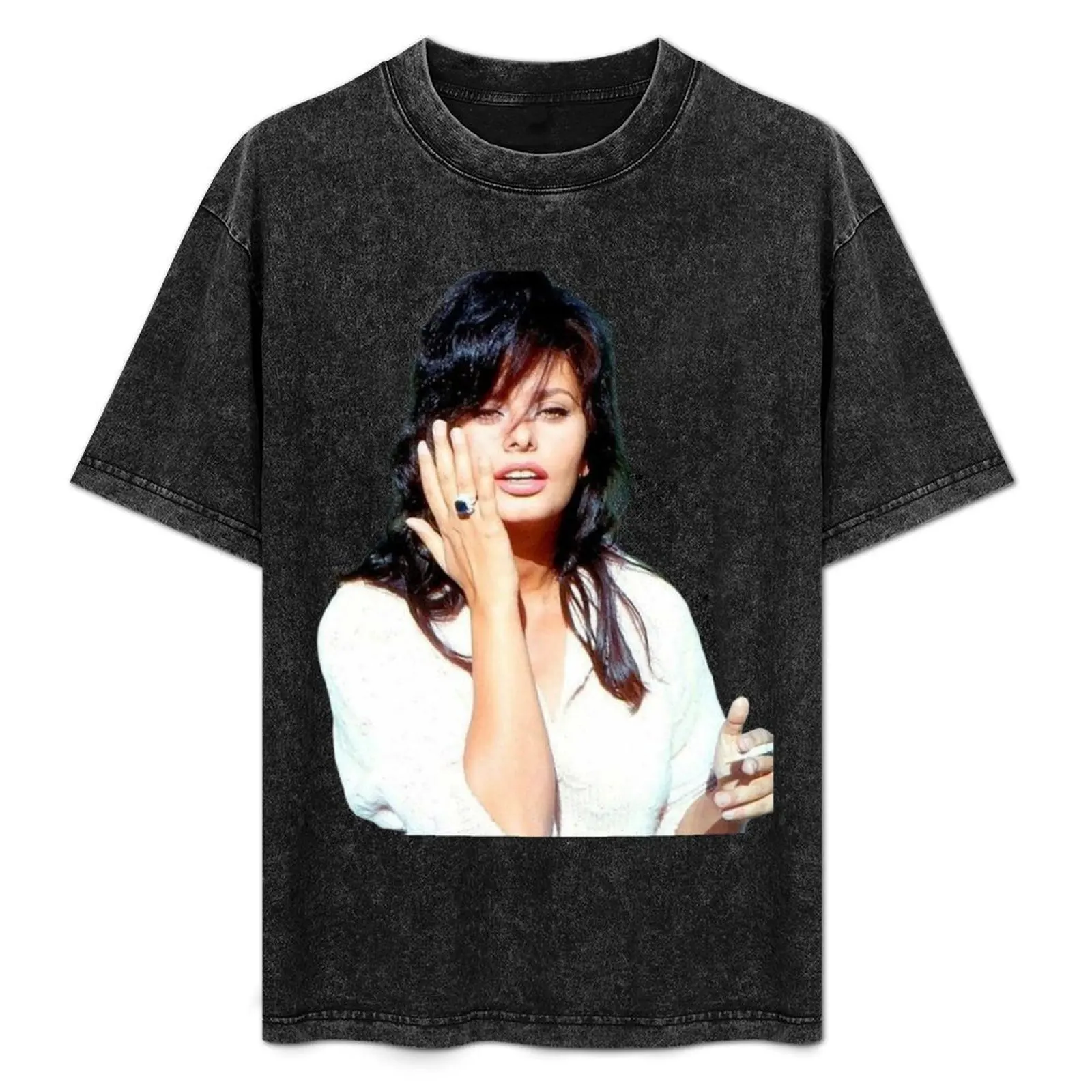 Sophia Loren 1960 s T-Shirt Work Wear Lightweight Tee
Sophia Loren 1960 s T-Shirt Work Wear Lightweight Tee