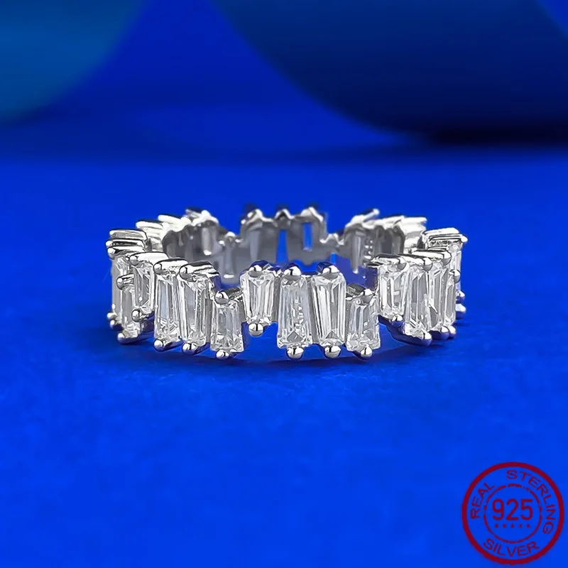 New S925 Pure Silver Square Candy Irregular Full Diamond Ring European and American Fashion Ins Ring Wedding Jewelry
New S925 Pure Silver Square Candy Irregular Full Diamond Ring European and American Fashion Ins Ring Wedding Jewelry