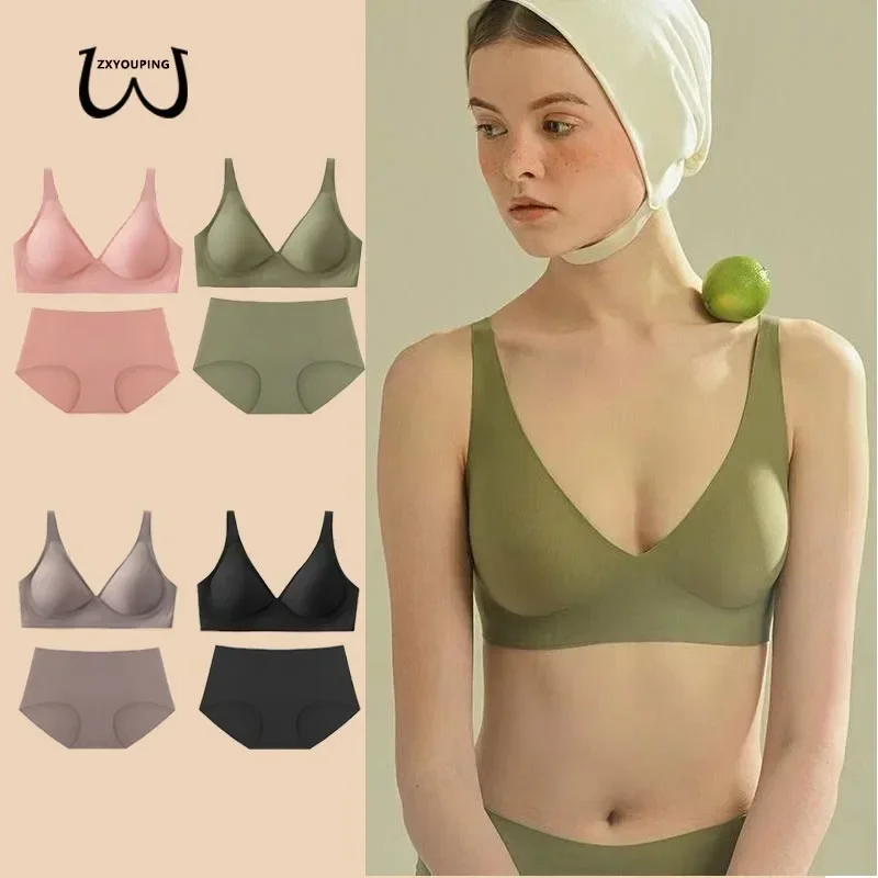 ZXYOUPING Invisible Seamless Bra and Panties No Wires Jelly Muscle Bra Comfortable Underwear Set for Women
ZXYOUPING Invisible Seamless Bra and Panties No Wires Jelly Muscle Bra Comfortable Underwear Set for Women