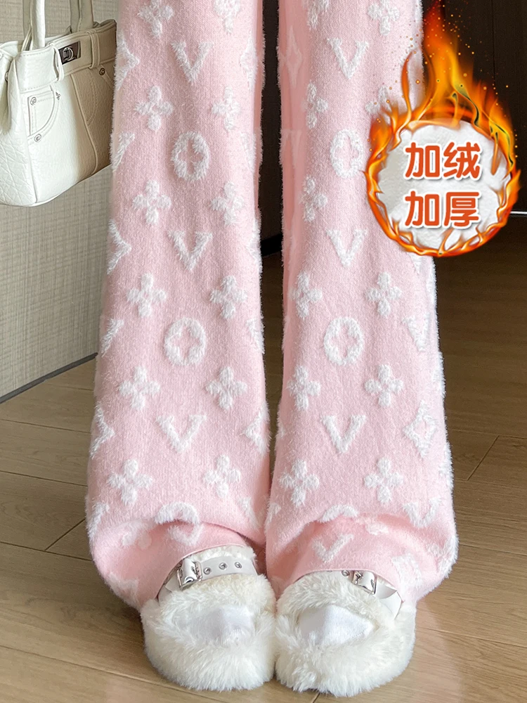 Jacquard Knitted Wide Legged Pants for Women Autumn Winter 2025 New High Waist Casual Draping Straight and Velvet
Jacquard Knitted Wide Legged Pants for Women Autumn Winter 2025 New High Waist Casual Draping Straight and Velvet
