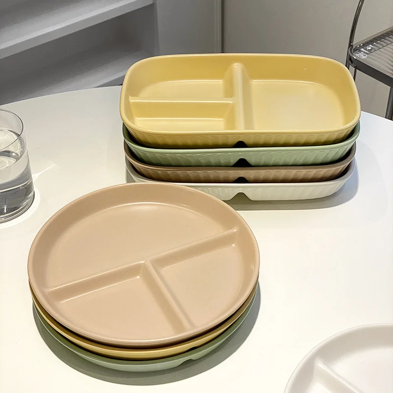Ceramic Japanese-style Dividing Plate, Children's Meal Dividing Plate, Household Weight Loss Salad Ration Plate
Ceramic Japanese-style Dividing Plate, Children's Meal Dividing Plate, Household Weight Loss Salad Ration Plate