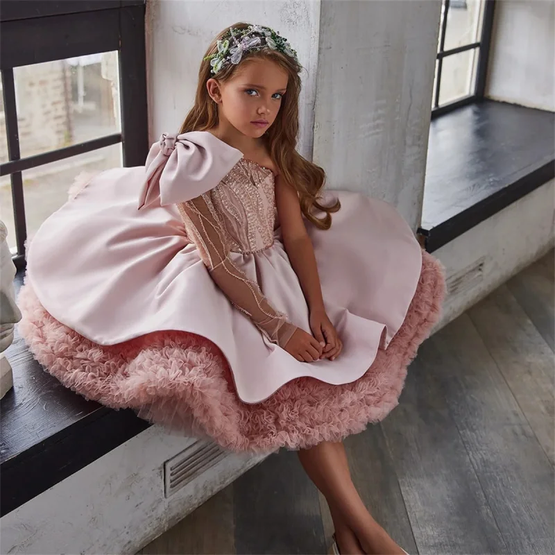 A.Girls' Single-Shoulder Bow Fashionable High-End Piano Performance Little Host Party Princess Dress
A.Girls' Single-Shoulder Bow Fashionable High-End Piano Performance Little Host Party Princess Dress