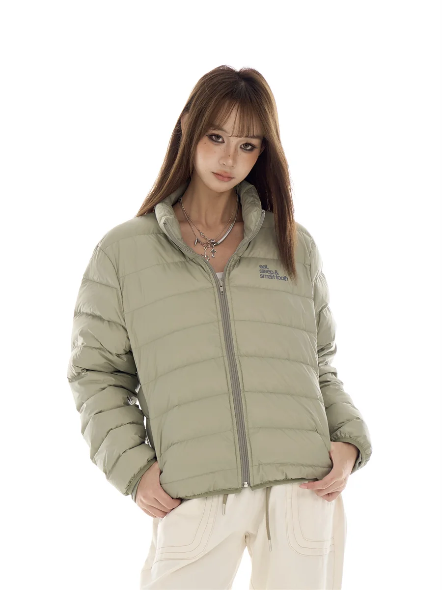 Женская легкая зимняя куртка Tagkita в американском ретро-стиле с капюшоном, теплая, белая, на пуху, тонкая
Женская легкая зимняя куртка Tagkita в американском ретро-стиле с капюшоном, теплая, белая, на пуху, тонкая