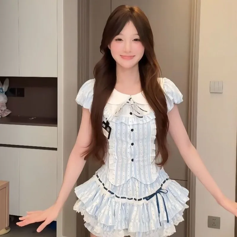 Summer Harajuku College Style Sweet Outfits Women Striped Polka Dot Patchwork 2 Piece Set Doll Collar Bow Tops Mini Cake Skirt
Summer Harajuku College Style Sweet Outfits Women Striped Polka Dot Patchwork 2 Piece Set Doll Collar Bow Tops Mini Cake Skirt