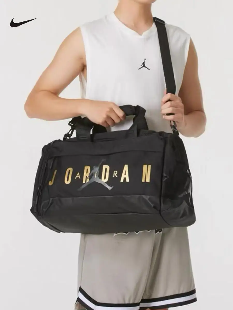 Nike Barrel Bag Unisex Sports Fitness Training Bag Hand Held Shoulder Crossbody Bag Portable Outdoor Travel Bag JD2443002AD-001
Nike Barrel Bag Unisex Sports Fitness Training Bag Hand Held Shoulder Crossbody Bag Portable Outdoor Travel Bag JD2443002AD-001