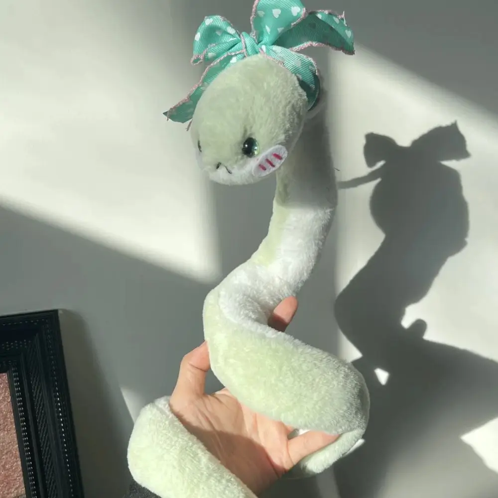 Wrap Around Arm Year of The Snake Plush Toy Little Snake Comfort Snake Stuffed Plush Doll Soft Kawaii Green Snake Animal Doll
Wrap Around Arm Year of The Snake Plush Toy Little Snake Comfort Snake Stuffed Plush Doll Soft Kawaii Green Snake Animal Doll