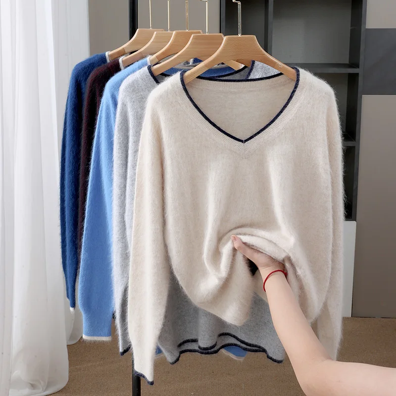 Autumn And Winter New Color Matching Men's V-neck Mink Wool Sweater Business Knitting Loose Bottoming Sweater
Autumn And Winter New Color Matching Men's V-neck Mink Wool Sweater Business Knitting Loose Bottoming Sweater