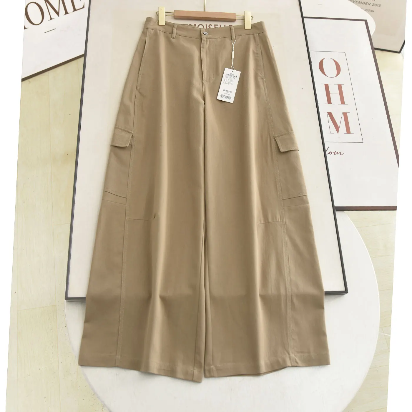 High Waist Casual Loose Fit Workwear Trousers Spring 2026 Women's Fashion plus Size Versatile Wide Leg Long Pants
High Waist Casual Loose Fit Workwear Trousers Spring 2026 Women's Fashion plus Size Versatile Wide Leg Long Pants