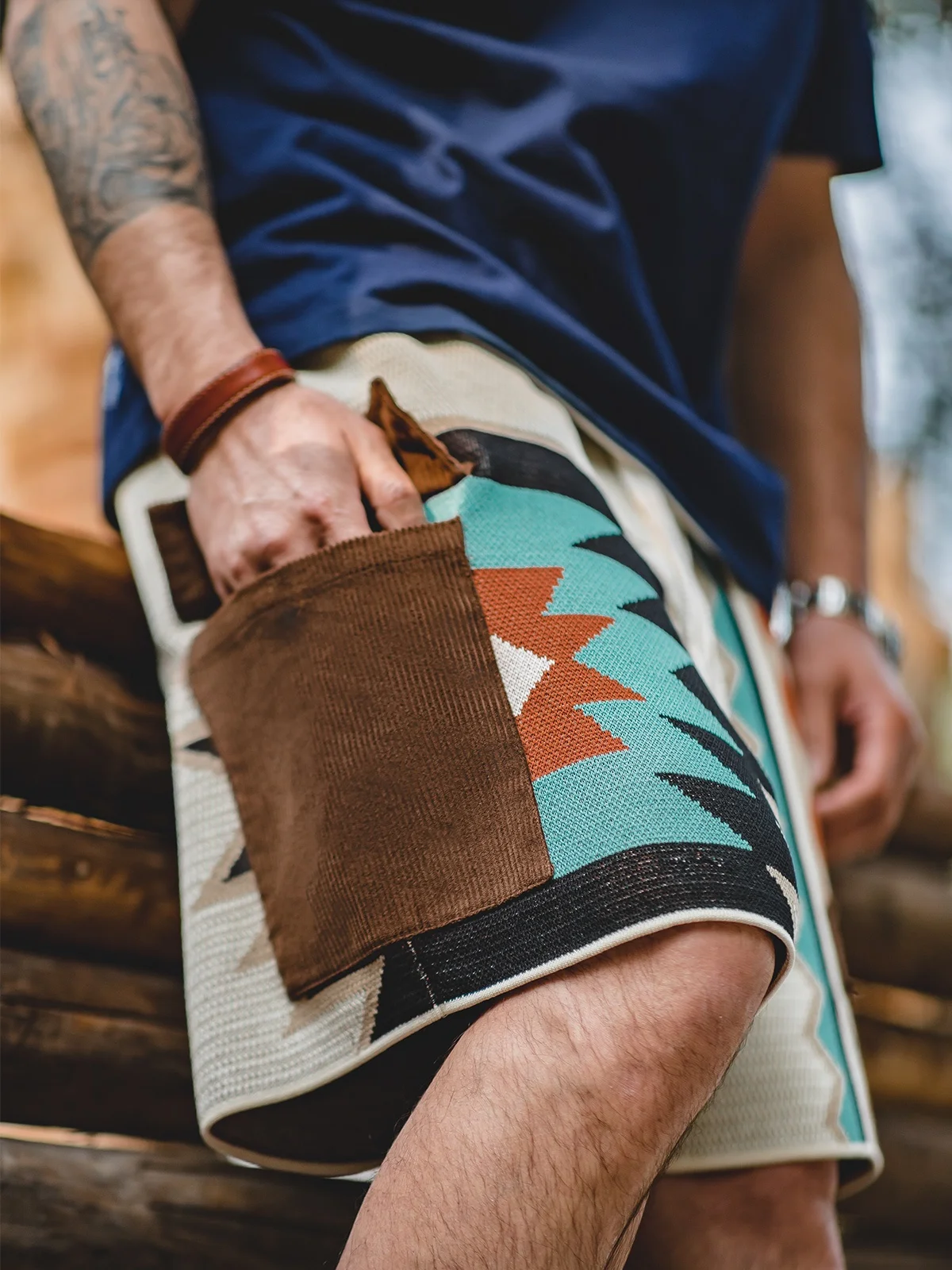 Madden Workwear American Retro Navajo Knitted Flower Shorts Casual Beachside Men's Five-Quarter Pants Summer Youth Fitness
Madden Workwear American Retro Navajo Knitted Flower Shorts Casual Beachside Men's Five-Quarter Pants Summer Youth Fitness